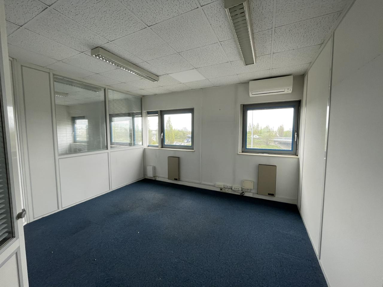 Bureau Saint-Herblain 944m² Location bureau Saint-Herblain Loire-Atlantique OLBUR2309937 6